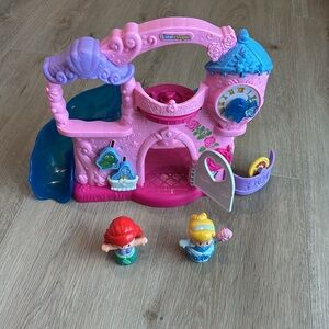 Fisher Price little people princess play & go castle